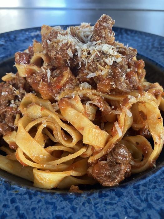 Fresh Tagliatelle with Meatragu (Ragù di Carne)